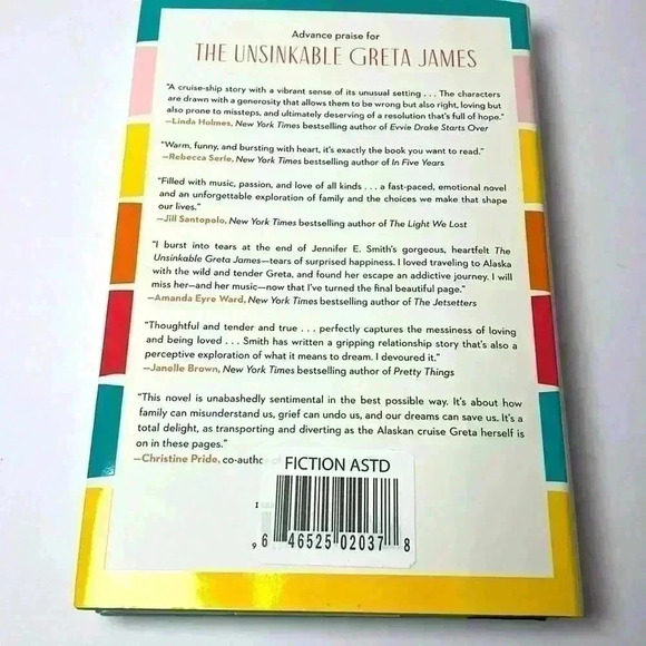 The Unsinkable Greta James by Jennifer E. Smith Hardback Book NWT - Picture 3 of 3
